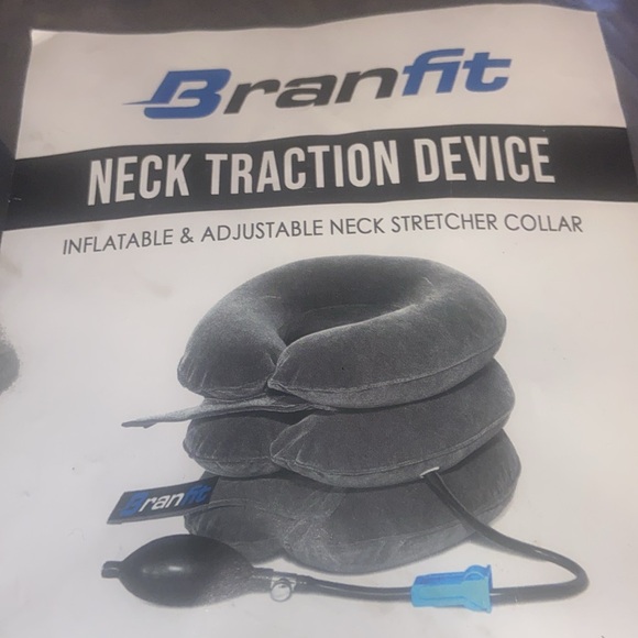 Neck Traction Device Inflatable & adjustable - Picture 2 of 4